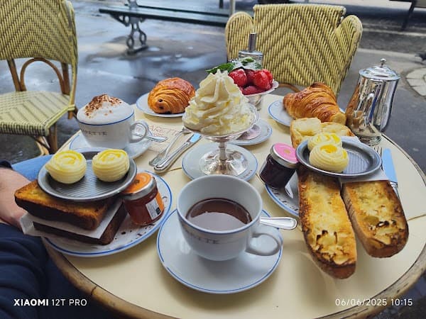 Restaurant Carette à Paris, France