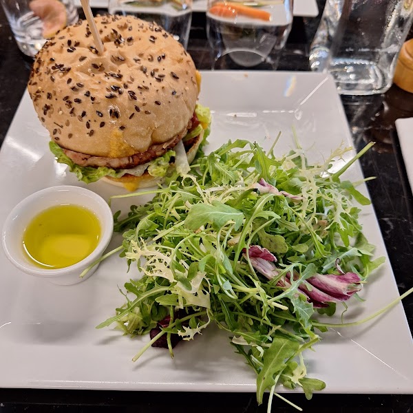 CARRÉ PAPILLON RESTAURANT à Montélimar, France