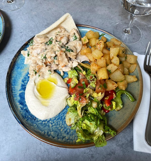 Restaurant Chez Madeleine à Boulogne-Billancourt, France