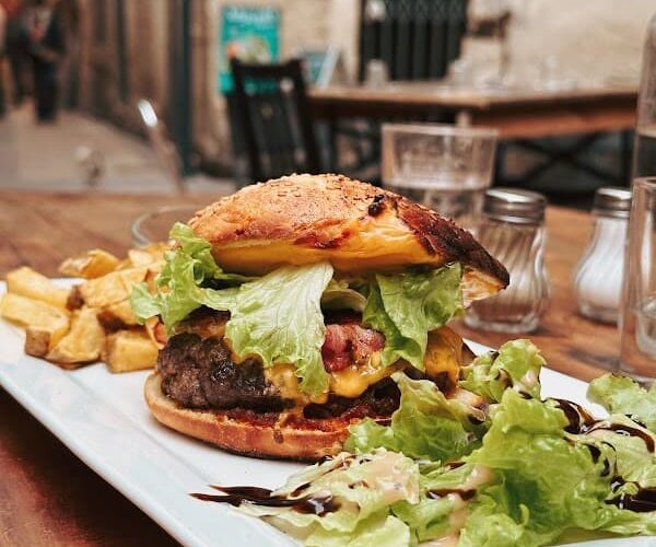 Restaurant Chez Valou, Les Souris Dansent à Montpellier, France