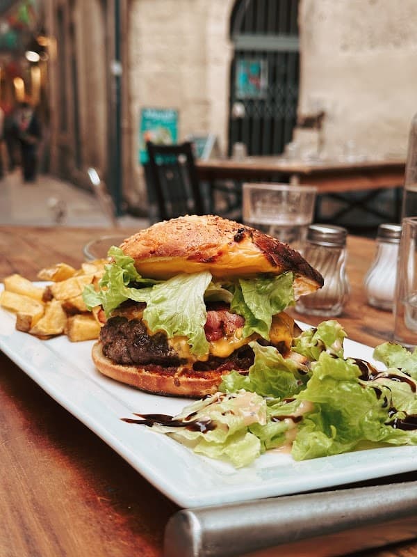 Restaurant Chez Valou, Les Souris Dansent à Montpellier, France