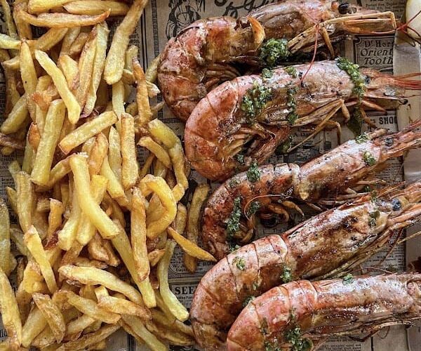 Restaurant CHILL Guinguette à Saint-Cyprien, France