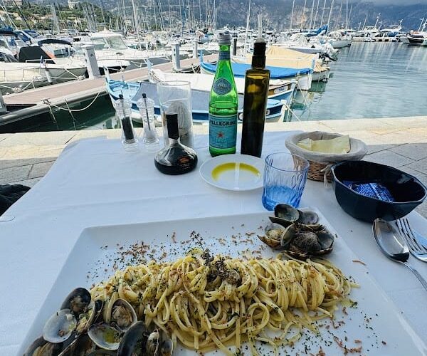 Diva Restaurant à Saint-Jean-Cap-Ferrat, France