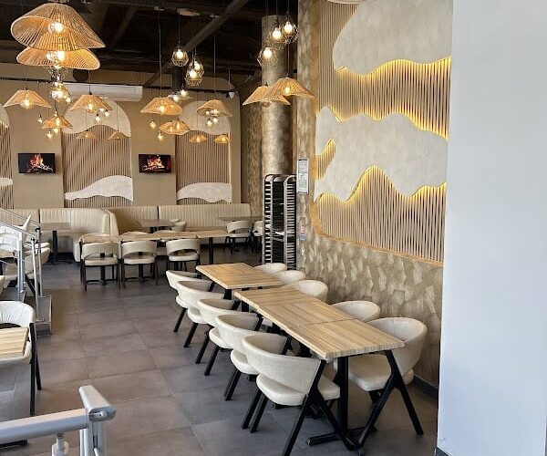 DY’ONE Coffee Restaurant à Bondy, France