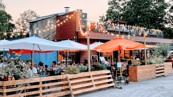 Restaurant Émile Bonheur à Épinal, France