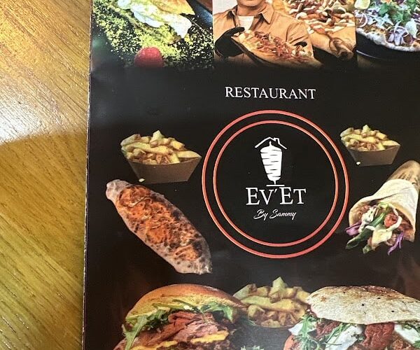 Restaurant Ev’Et à Bondy, France
