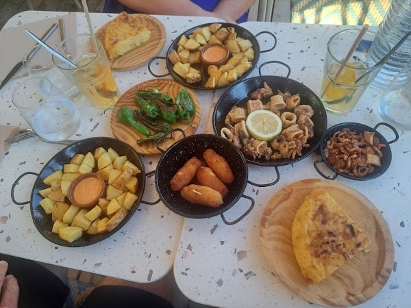 Restaurant Grand Soleil à Bouzigues, France