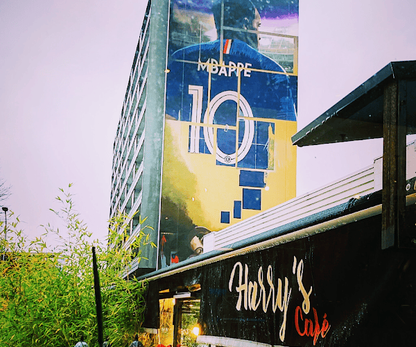 Restaurant Hy’s café à Bondy, France