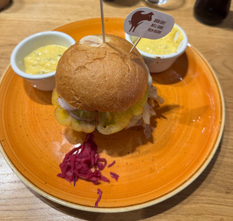 Burger spécial poivre – Red beef Semécourt – France – Semécourt