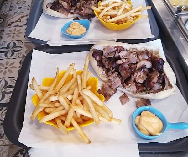 Restaurant Kebab Arwa food 47 à Tonneins, France