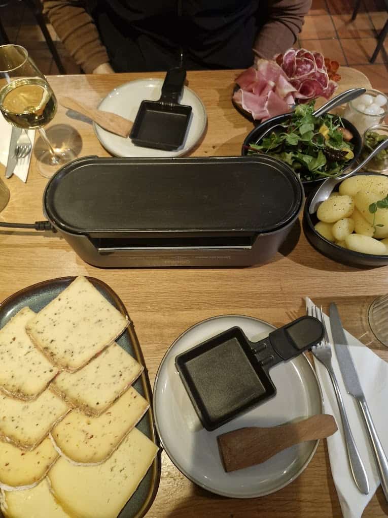 Restaurant La Cave à Manger à Luxembourg, Luxembourg