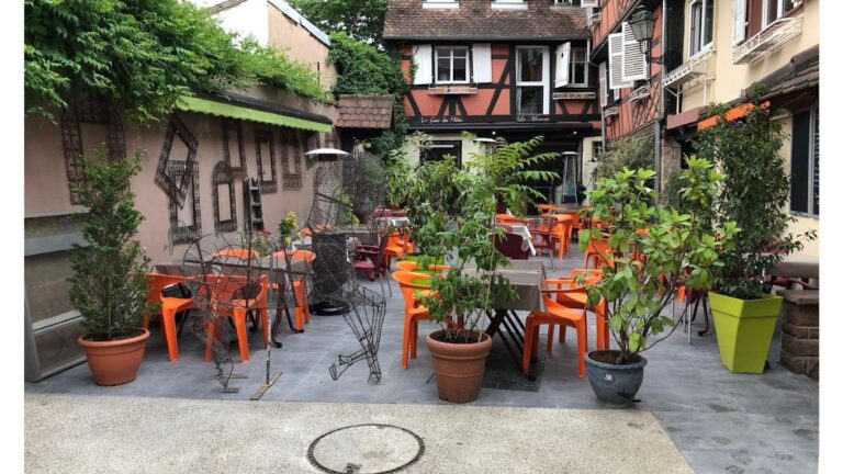Restaurant La Cour de Mémé – Soupe à Mémé & Mercerie à Obernai, France — photo 1