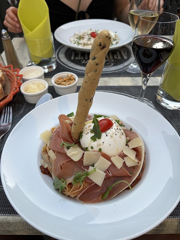 Restaurant La Pastachuca à Hyères, France