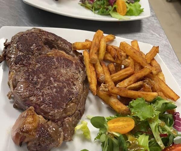 Restaurant L’Ane Rouge à Saint-Cyprien, France