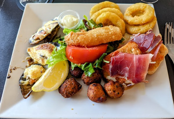 Restaurant Le Caliente à Saint-Cyprien, France