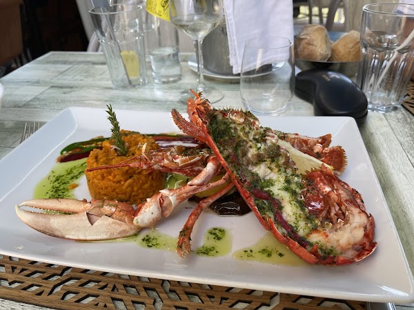 Restaurant Le Grand Baie à Hyères, France