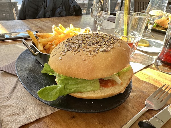Restaurant Le miam Port Gruissan à Gruissan, France