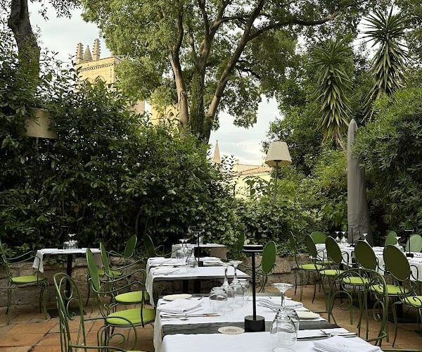 Restaurant Le Petit Jardin Montpellier à Montpellier, France