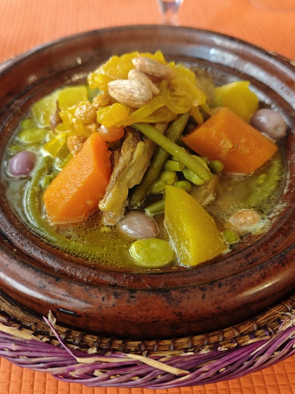 Restaurant Le Riad à Orange, France