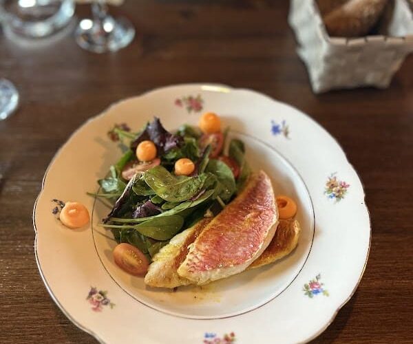 Restaurant Les Cons…Vivent à Mettet, Belgique