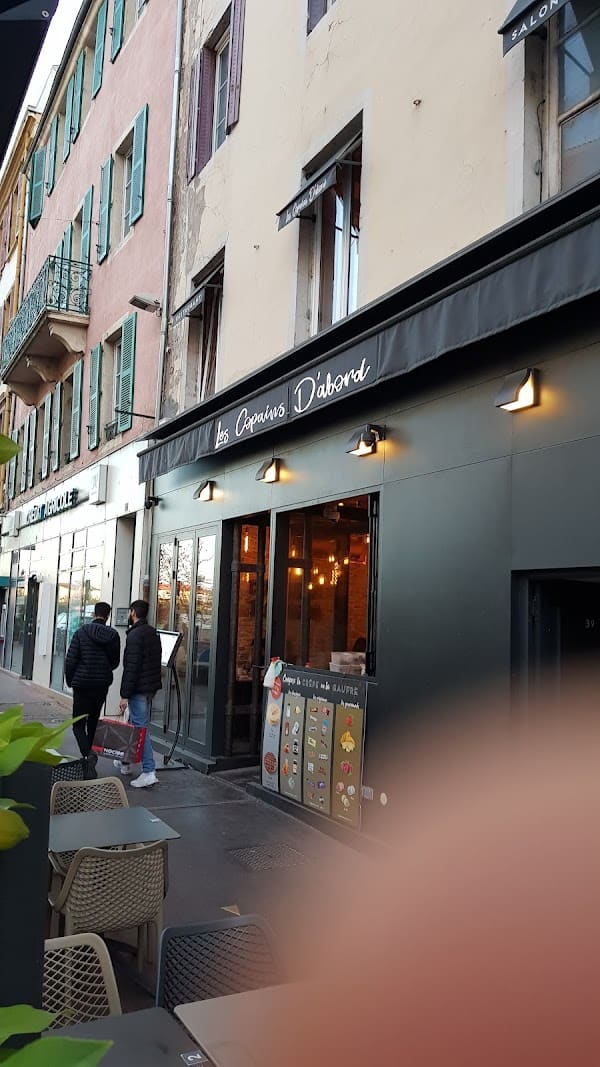 Restaurant Les Copains d’Abord à Mâcon, France