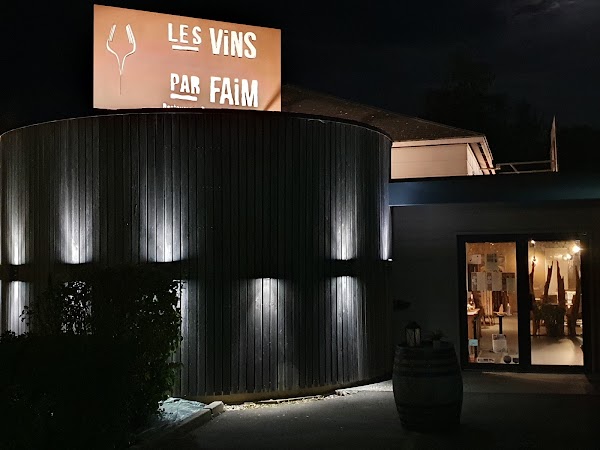 Restaurant Les Vins par Faim à Beauvais, France