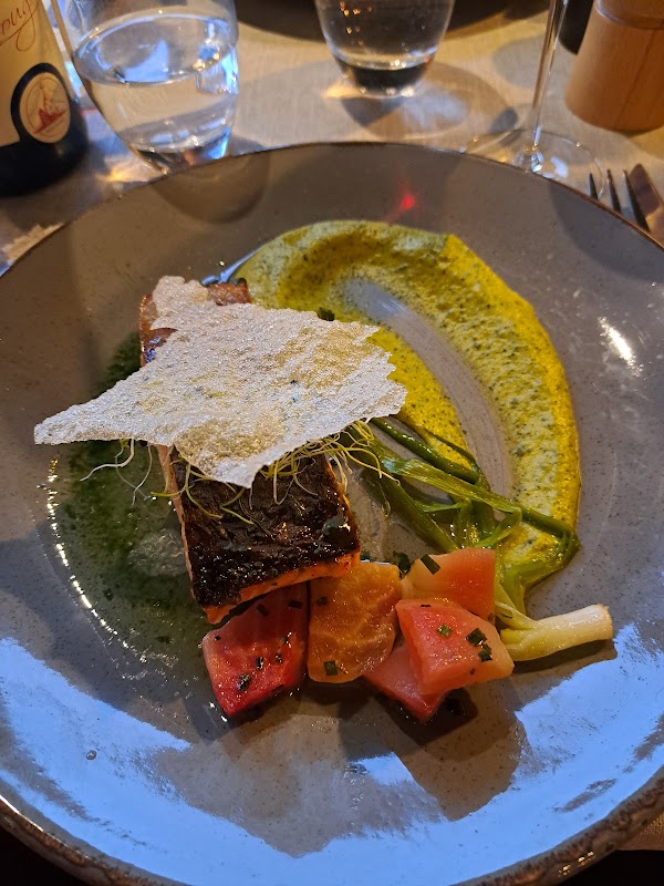Restaurant Les Vins par Faim à Beauvais, France
