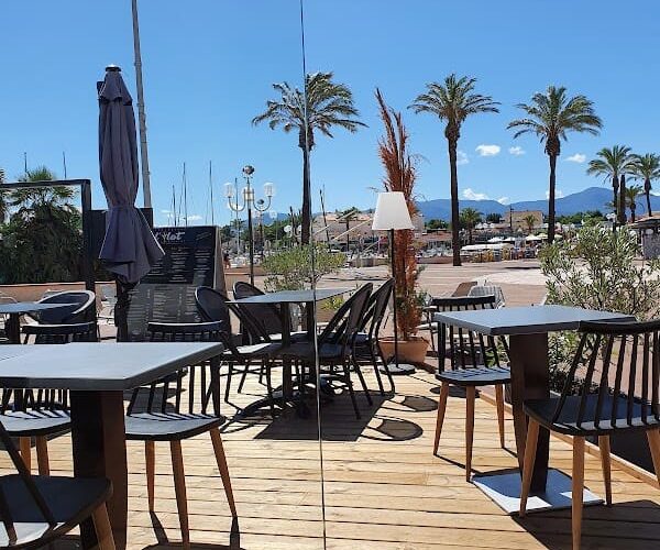 Restaurant L’îlot à Saint-Cyprien, France