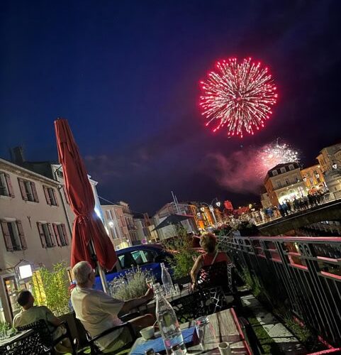 Restaurant Ô 2 LOUPS à Castres, France