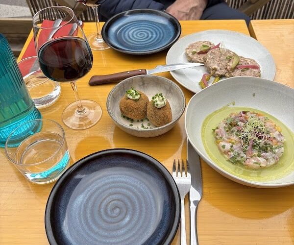 Restaurant Osabak à Boulogne-Billancourt, France