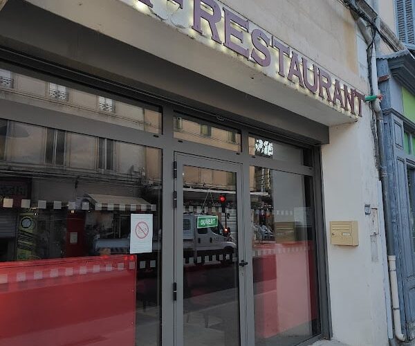 restaurant CCCP à Orange, France