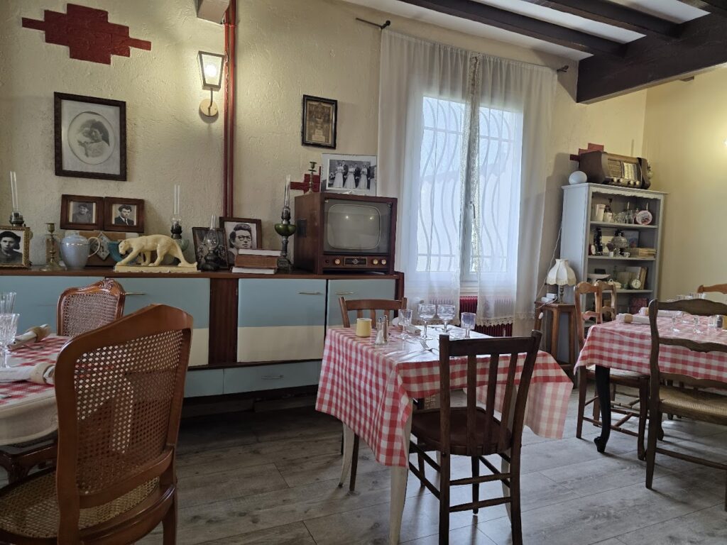 Restaurant Chez Grand-Mère à Beauvais, France