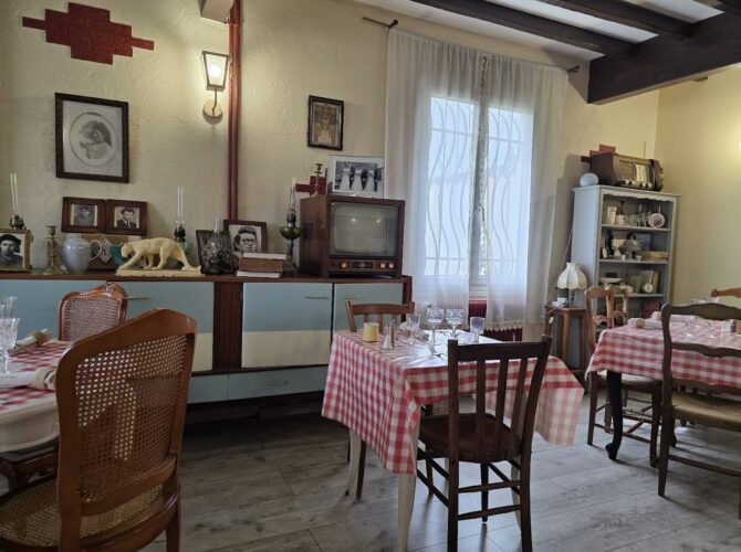 Restaurant Chez Grand-Mère à Beauvais, France