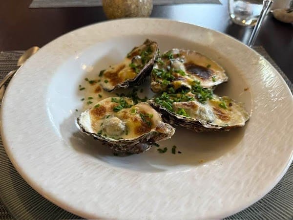 Restaurant Le Château du Port à Marseillan, France