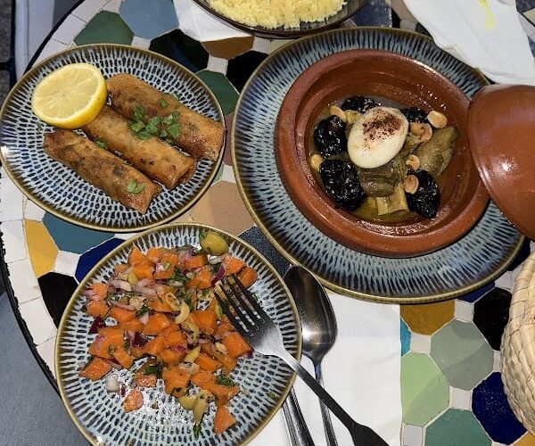 Restaurant LE RIAD à Bondy, France