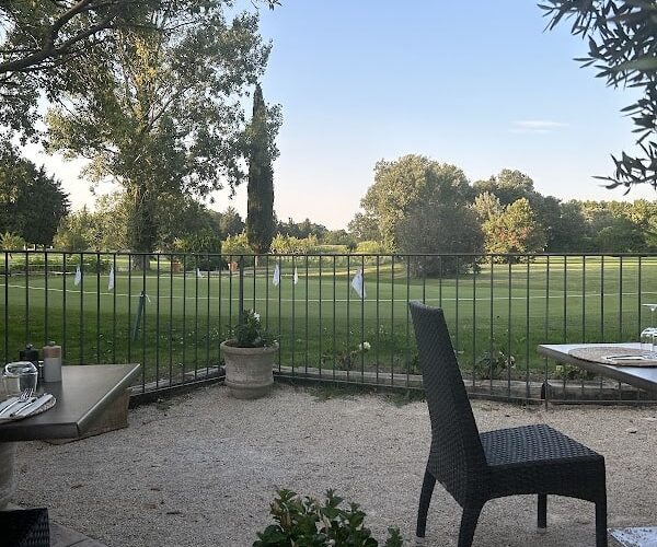 Restaurant Lenjus à Orange, France