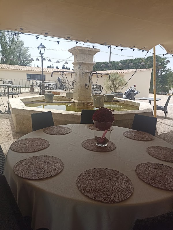 Restaurant Lenjus à Orange, France