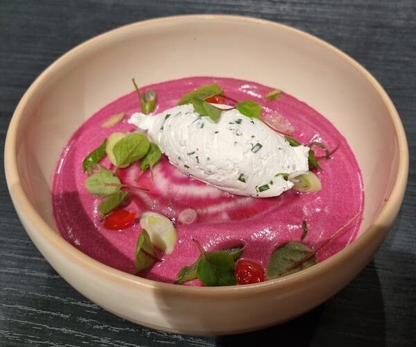 Restaurant lou serinhanot à Sérignan, France