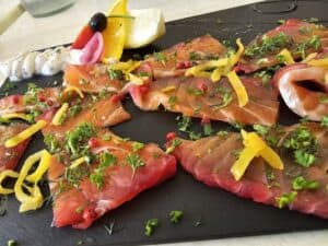 TABLE A TAPAS