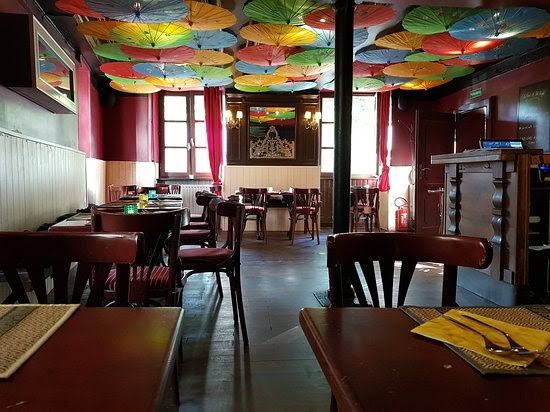 Ukulele Bar & Restaurant Thaï à Luxembourg (Ville), Luxembourg