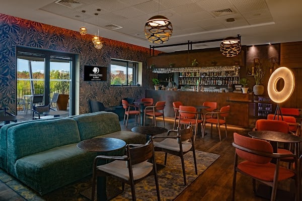 Restaurant 160° Bar – Cocktails – Terrasse à Saint-Priest, France