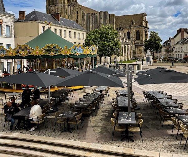 Restaurant 3 Monkeys à Dreux, France