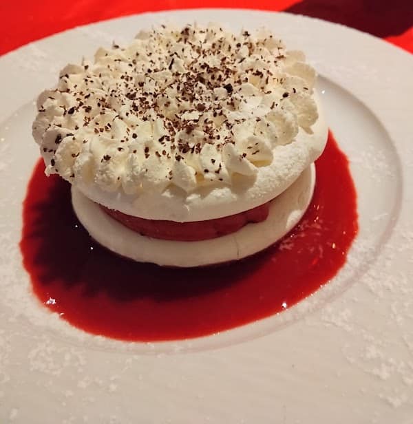 Restaurant À la Maison à Pau, France