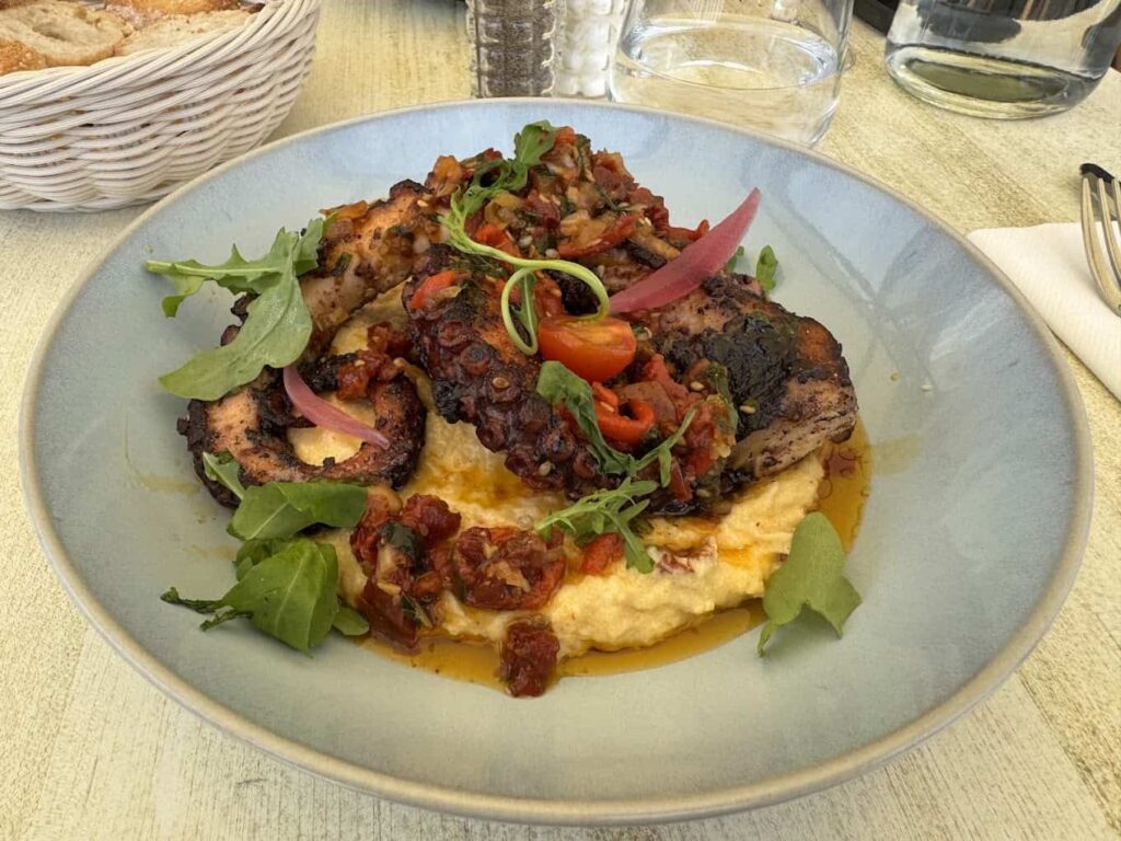 Restaurant A Vista à Porto-Vecchio, France