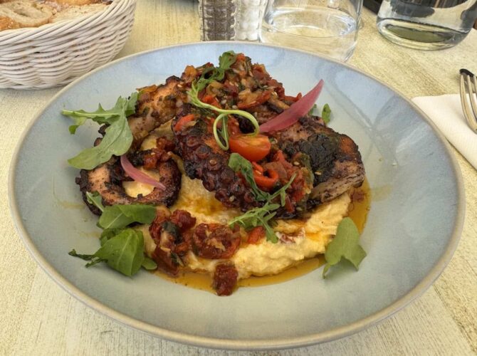 Restaurant A Vista à Porto-Vecchio, France