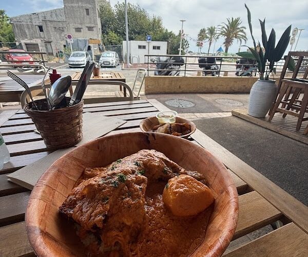 Restaurant AFRIKAN VIBES à Saint-Laurent-du-Var, France
