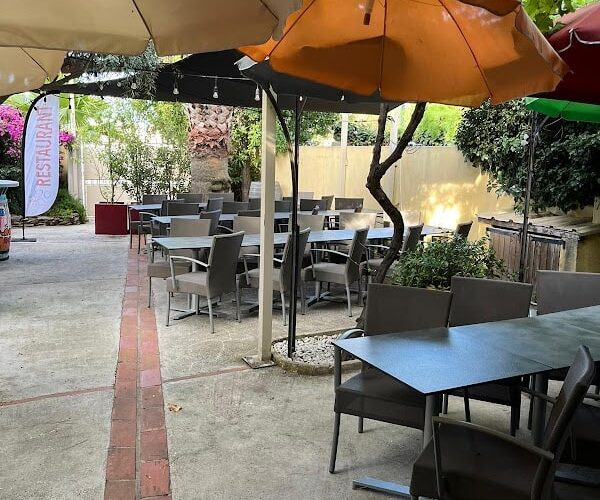 âM20 restaurant à Lunel, France