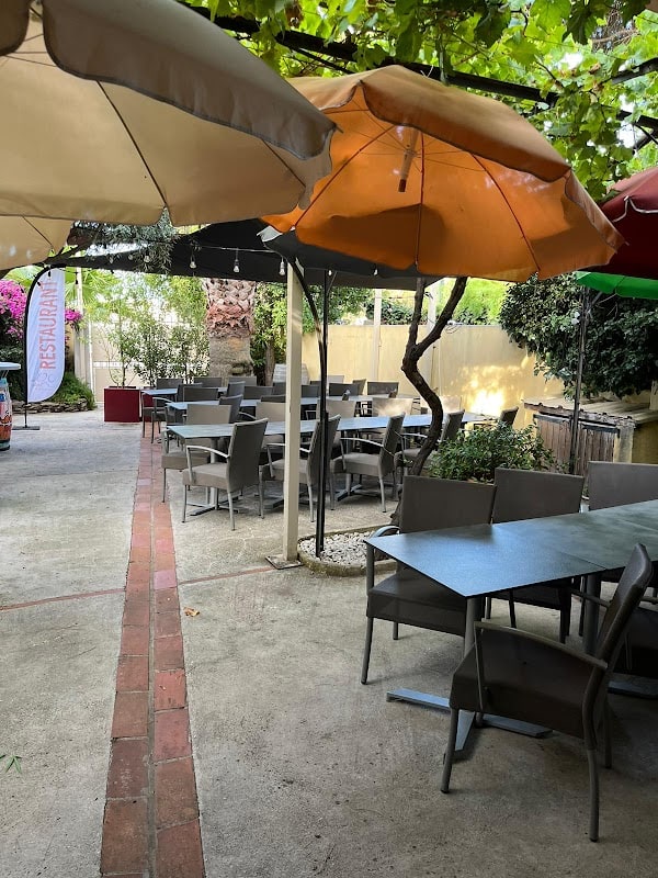 âM20 restaurant à Lunel, France