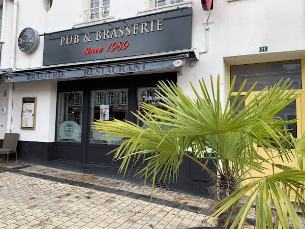 Restaurant Au Bureau – Pub et Brasserie à Vierzon, France