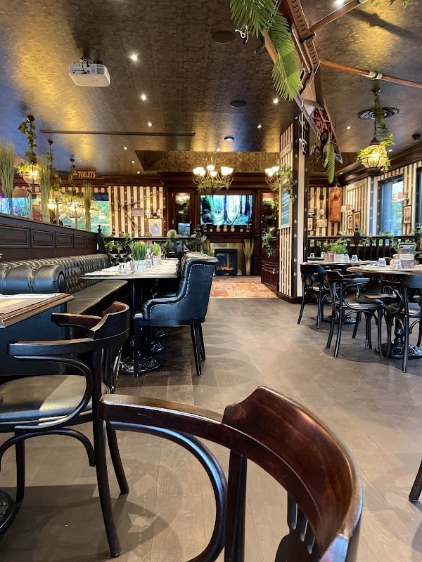 Restaurant Au Bureau – Pub et Brasserie à Laon, France